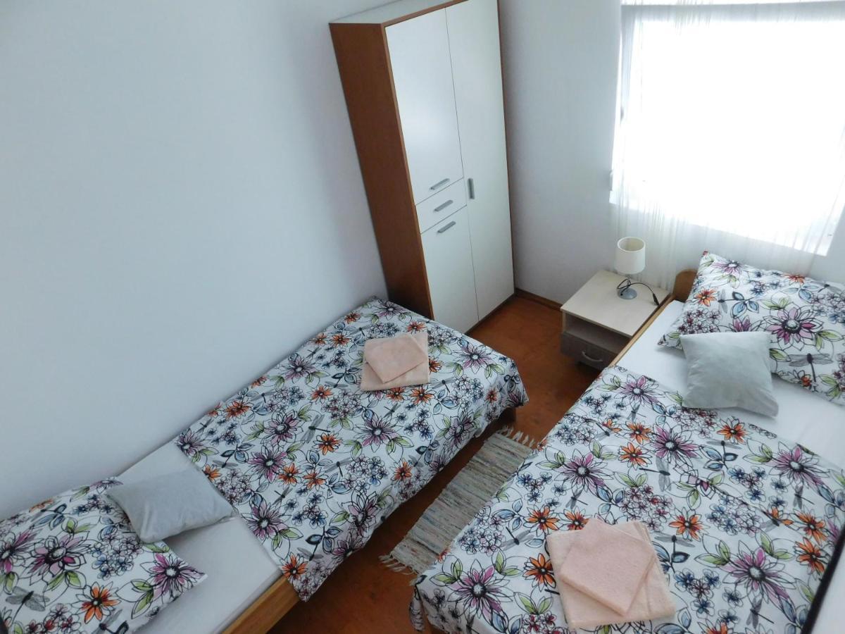 Apartmani Ruza Košljun Extérieur photo