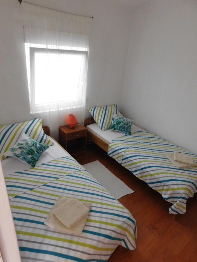 Apartmani Ruza Košljun Extérieur photo