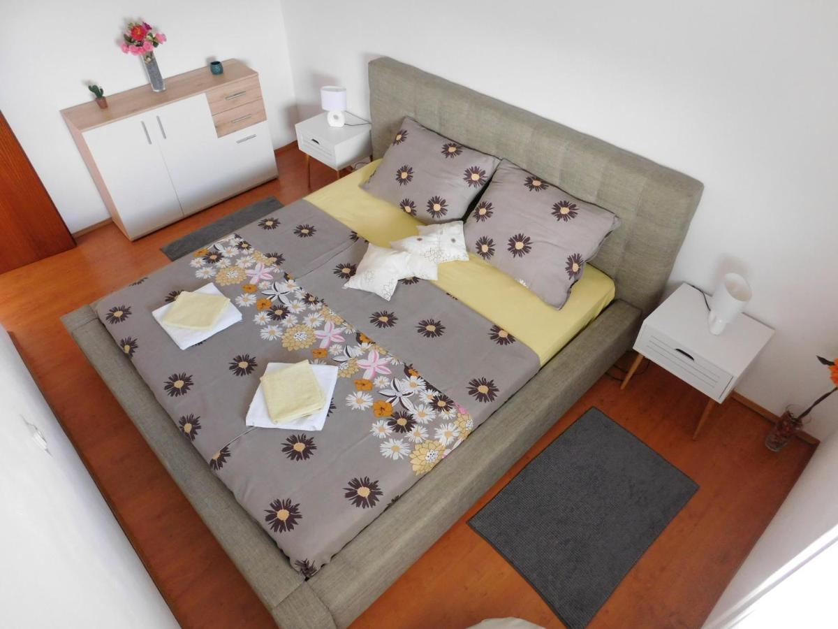 Apartmani Ruza Košljun Extérieur photo